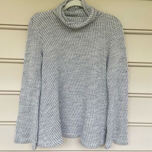 Sol Angeles Long Sleeve Turtleneck Pullover Thermal Sweater Gray Womens M Winter